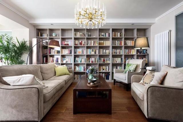 |客厅不看电视,装个书架设计,满屋书香气!