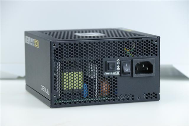 ssd|比光追还要黑科技，DLSS2.0让帧率暴增！索泰RTX2070s PGF体验