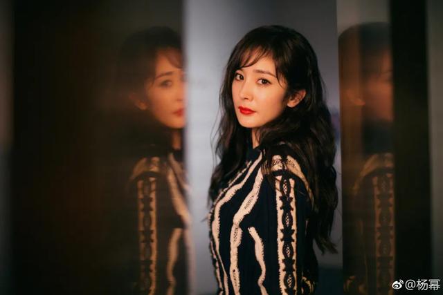 杨幂|杨幂魏大勋每逢七夕必撒糖，晒照暗藏细节！