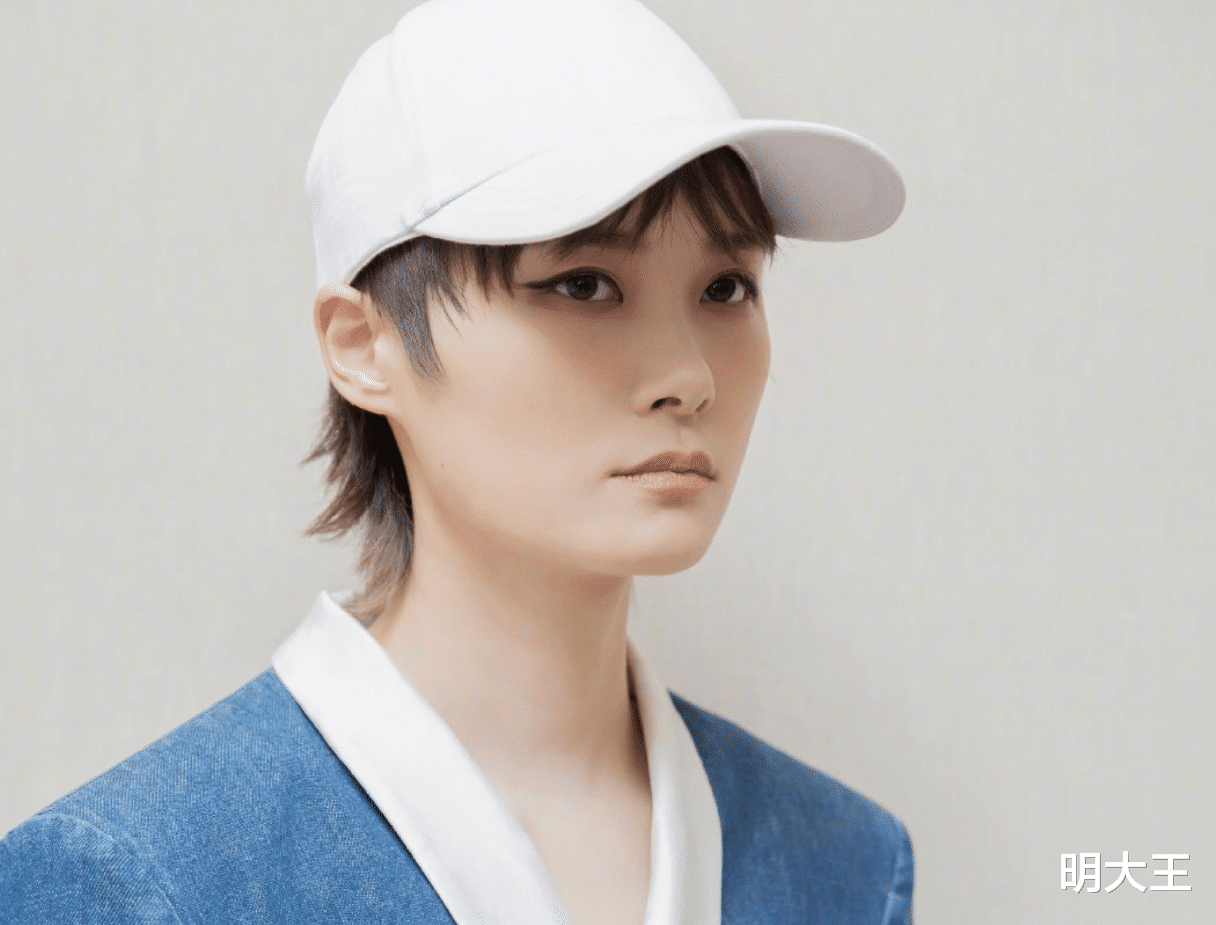 [华晨宇]《歌手》总决赛，华晨宇勇夺歌王，周深和米希亚止步第一轮