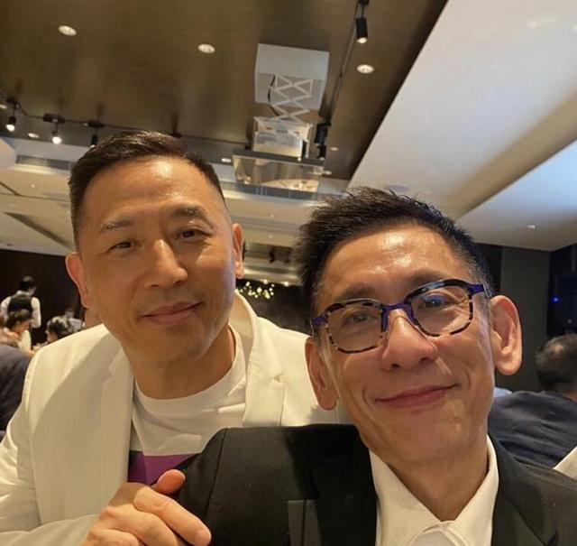 张国荣|唐鹤德为张国荣庆64岁冥寿，用经典歌词告白挚爱：分开也像同渡过