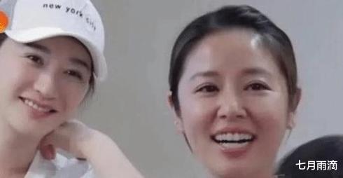 林心如|同是44岁，李小冉和林心如看着像母女，究竟是怎么回事？