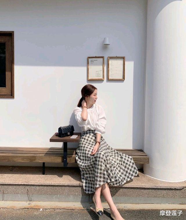 穿衣搭配|早秋职场穿搭示范,简约时尚又干练减龄,轻松穿出精英范儿