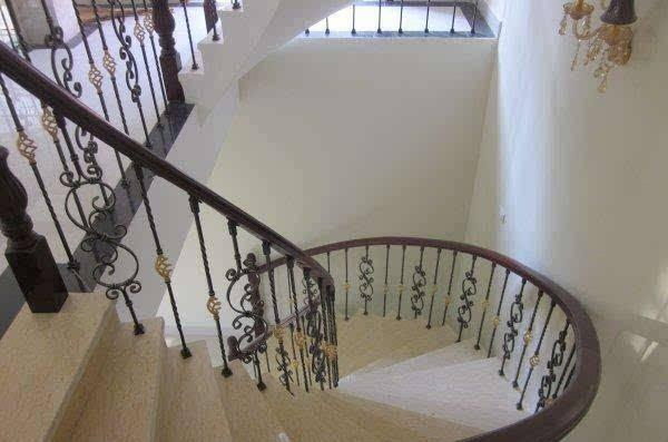 村里首富盖别墅过程全记录, 真的太豪气了