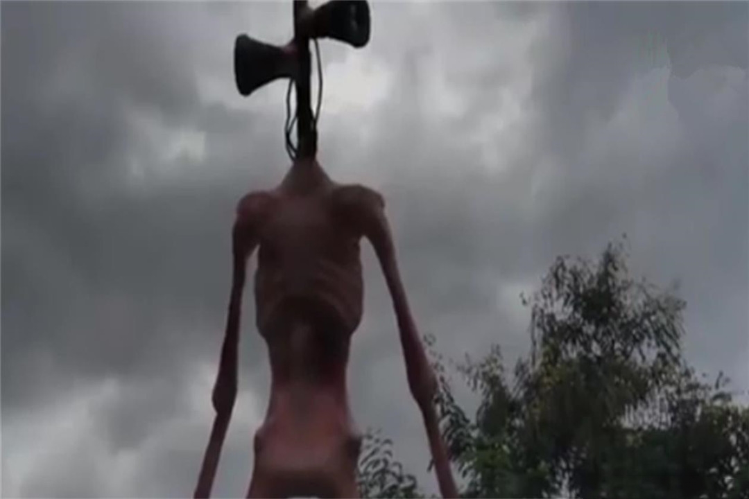 不明物体|警笛头是什么生物？多人称亲眼看到它袭击人类，它真的存在吗？