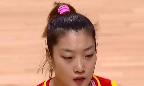 女篮|24：18！WCBA：夺冠大热冲击六连胜，屈居第二，巅峰对决决定走向