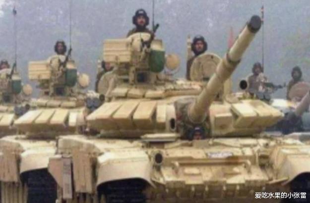 「印度」不知好歹！印军战斗机竟巡航加勒万河谷，张召忠：蹬鼻子上脸