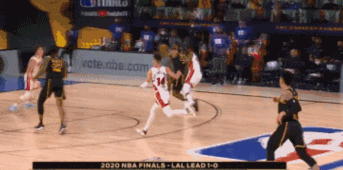 德怀特·霍华德|重回巅峰！霍华德开局爆发，强势统治内线，送巴特勒钉板大帽