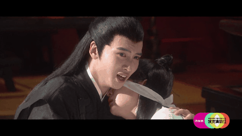 火箭少女|《演员请就位》“拔丝吻”只是小场面，被删的“便秘哭”才是王者