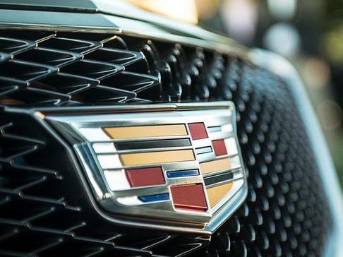 【奔驰GLC】买车尽量不要碰的5大品牌,车身薄贬值快,最后1辆谁都没想到