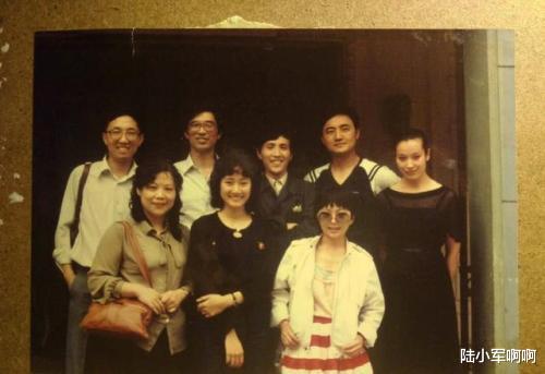 春晚|她是著名歌唱家，24岁登春晚爆红后远赴国外，56岁却客死异乡