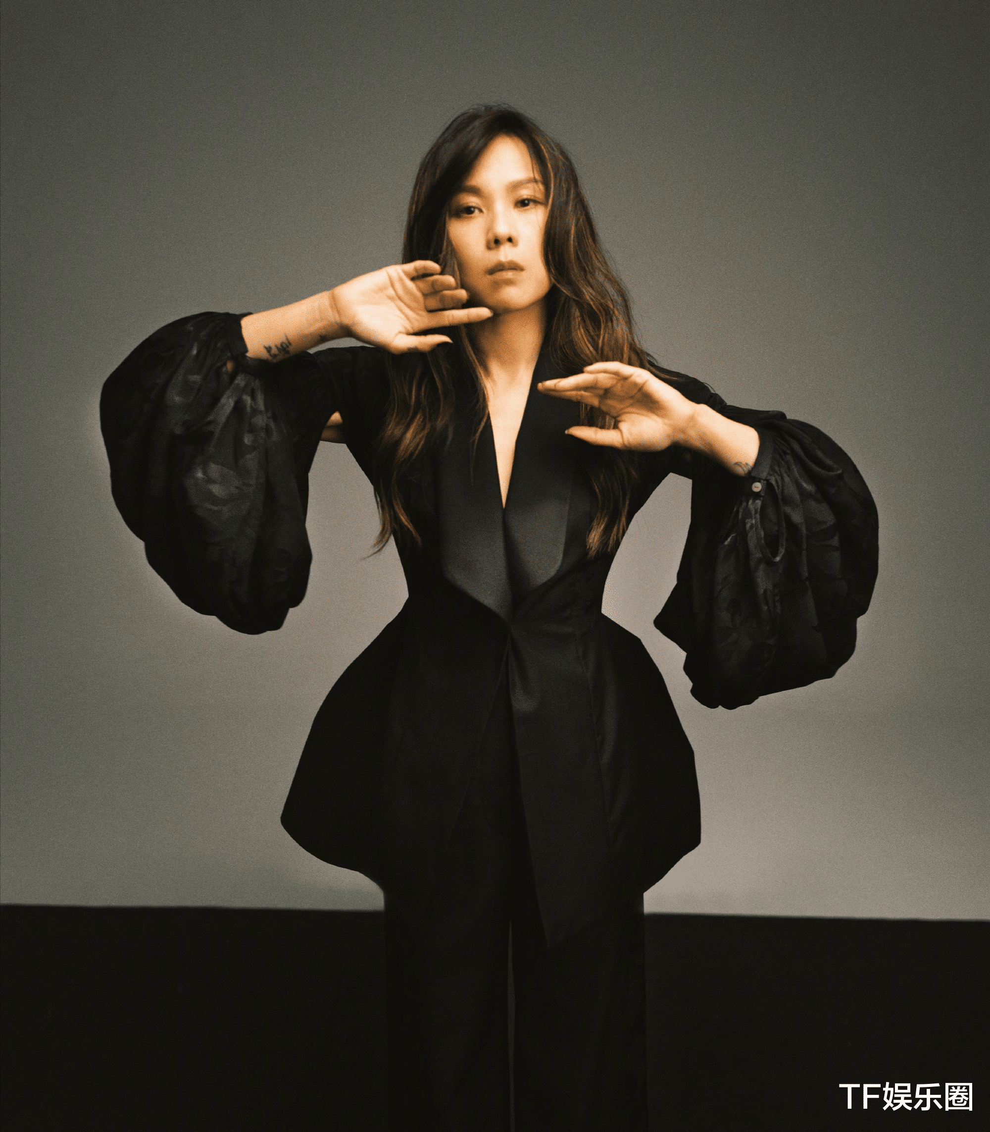 蔡健雅|24位歌手共同打造一张专辑，内含11首歌，王源蔡健雅合作引期待