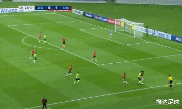 上海上港|2-1，第82分钟绝杀！上港轰塌亚冠2冠王，创2大队史级神迹