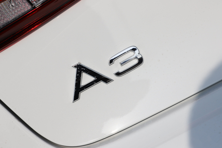 「雅马哈」又一豪车跌至“白菜价”！19万下探到14万，油耗5.8，后悔速腾买早了