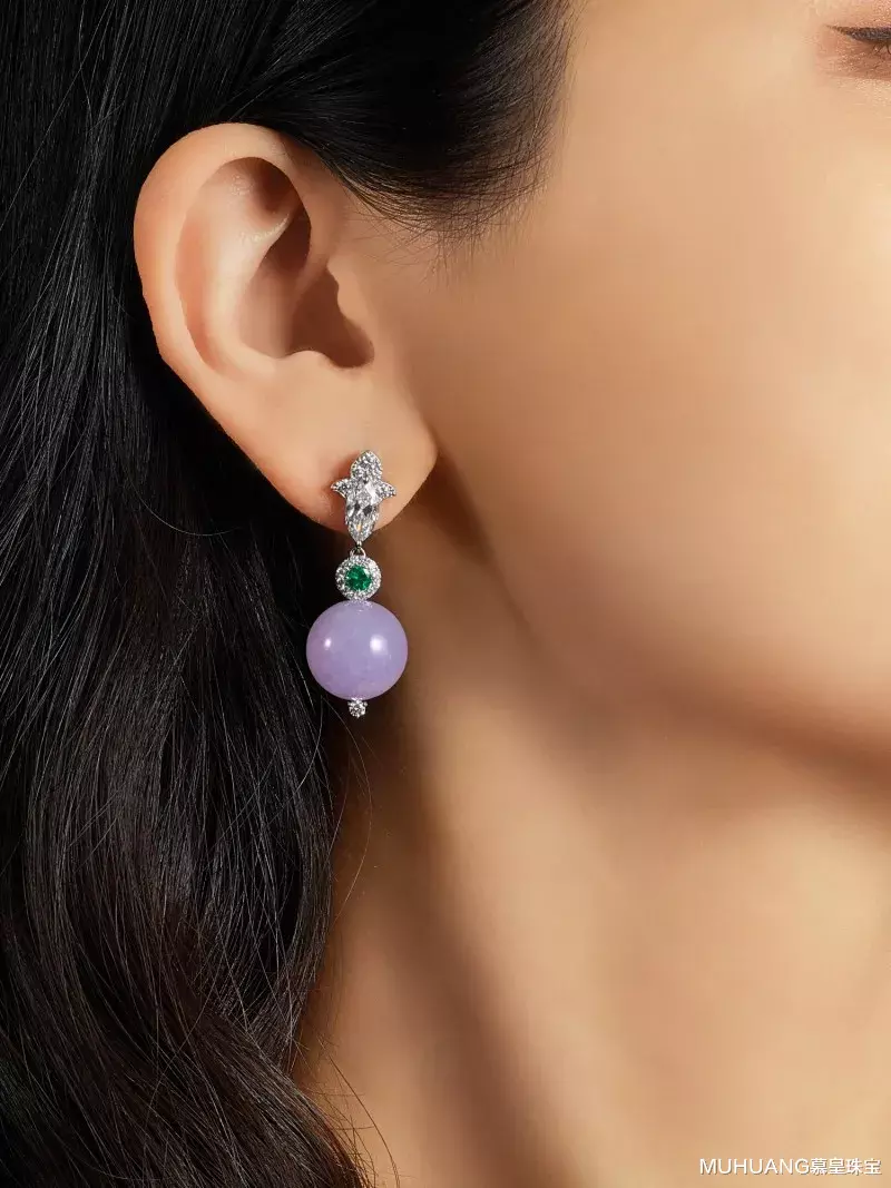 翡翠|2020年四大春拍落槌,翡翠类最高成交高达8070万港元!