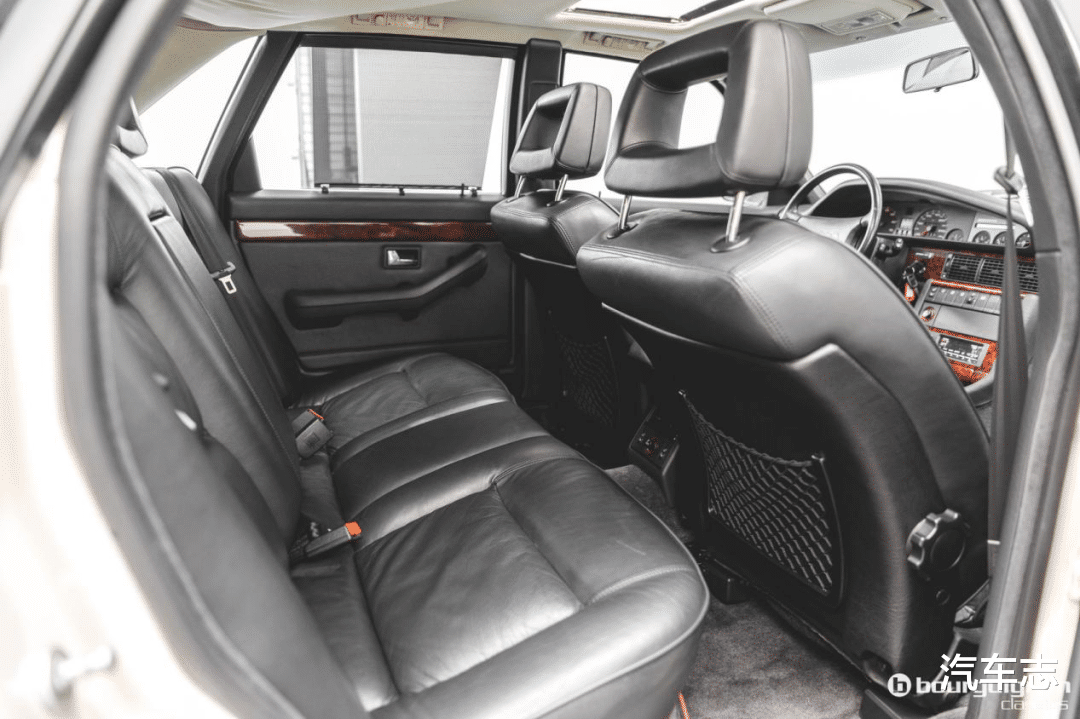 「思域」30年前的破“奥迪A8”现在还能换一辆新款A8？真不是开玩笑