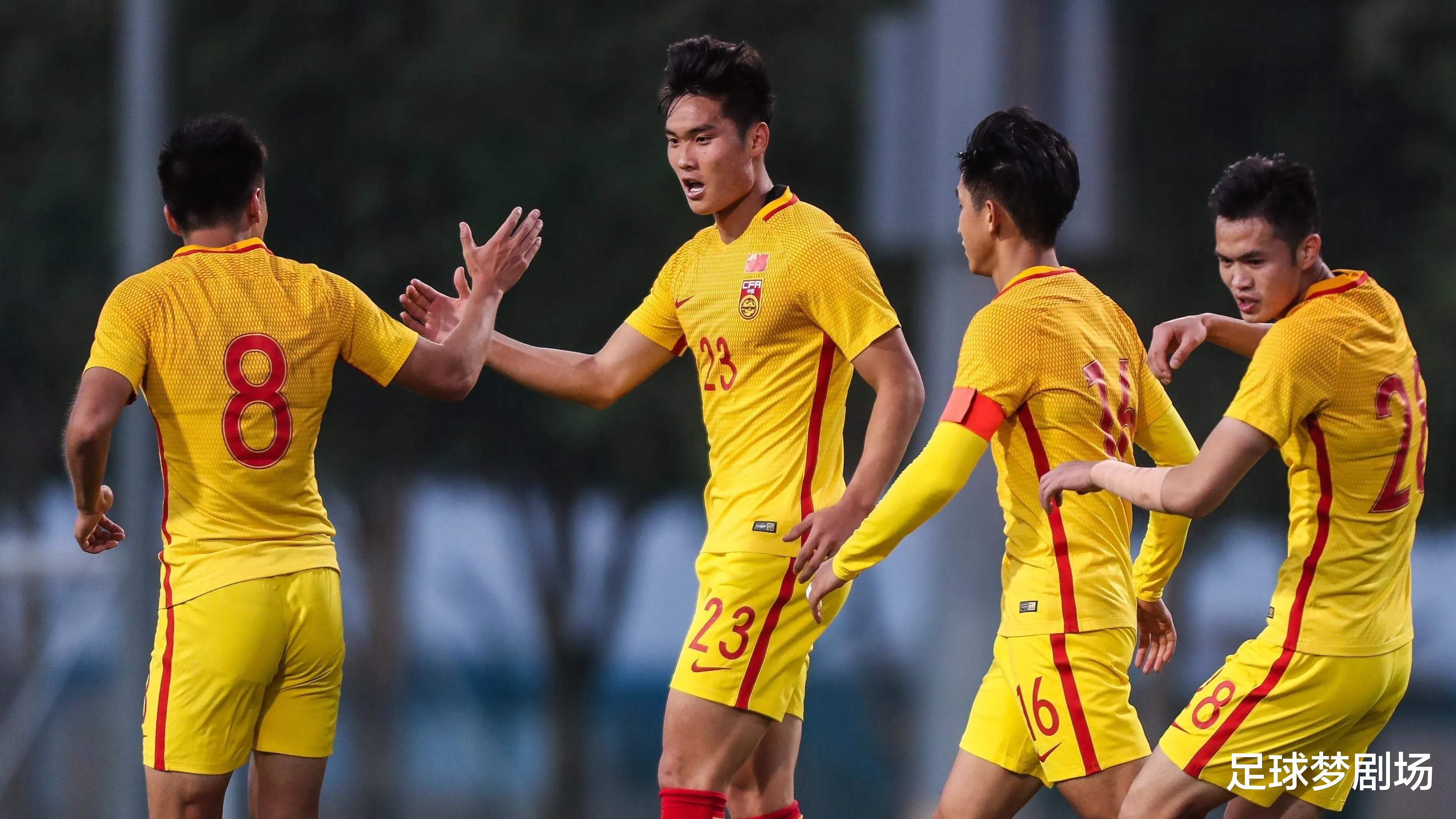 中超|他们是中国足球的未来，本赛季中超备受瞩目的八位年轻球员