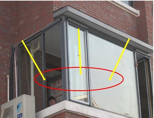 新房万万别再把窗户做成平开, 刚做完开发商就过来拆, 后悔知道晚