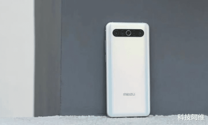 iphone12|发布五个月下跌400元,4500mAh+无线充电,网友:5G手机真不保值