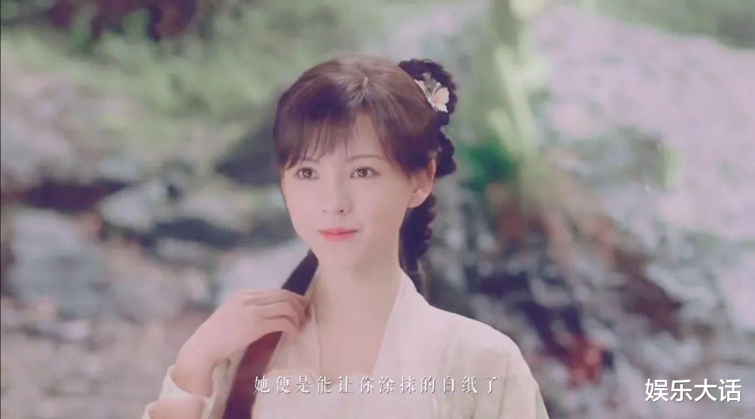 琉璃|玲珑为何夜夜梦到乌童?翻看《琉璃》原著才知她们的感情有多复杂