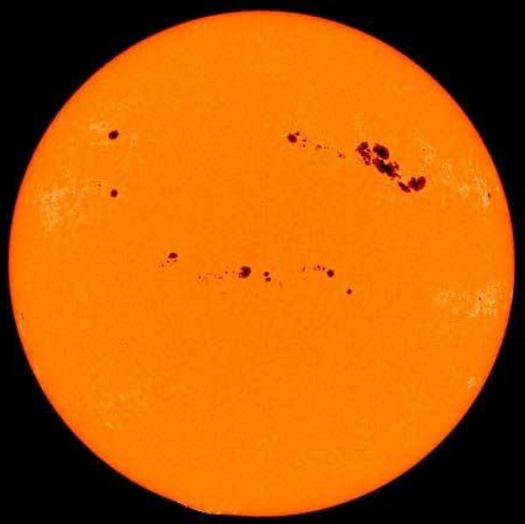 『多巴胺』31位科学家预测：2024年爆发太阳耀斑时，或许对地球产生重大影响