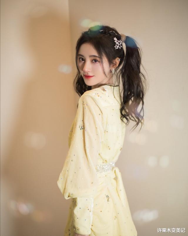 「马尾辫」马尾辫已经落伍了！今年最流行这5款\扎发\，谁扎起来都特别美