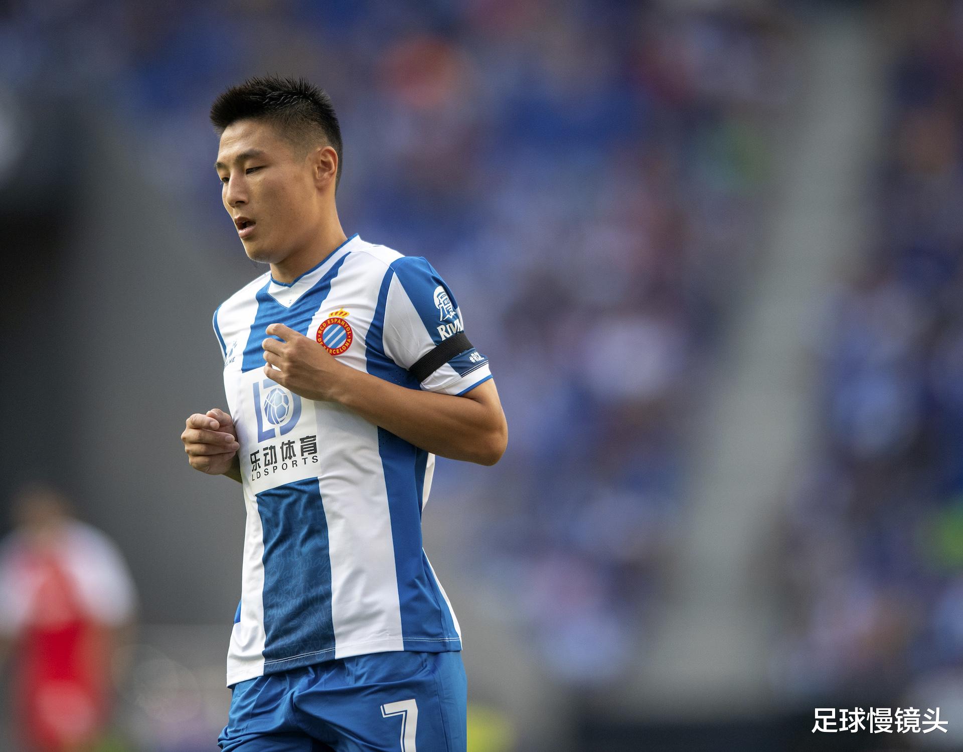 武磊■下午17点！曝欧洲13冠豪门同狼队抢武磊，土媒：可成球队印钞机