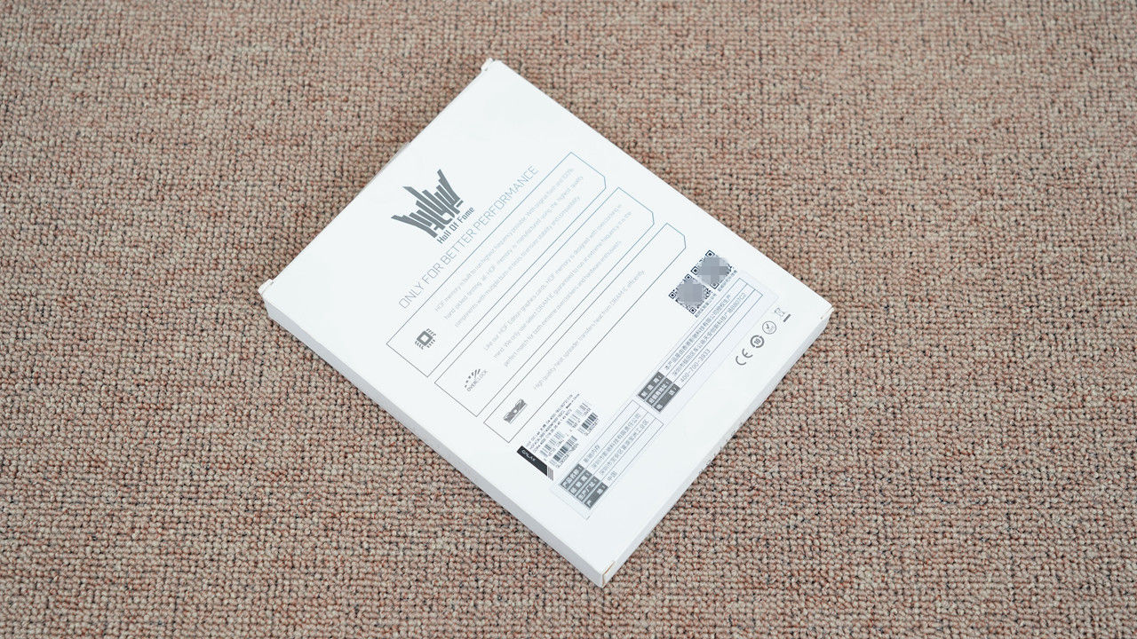 |光污染终有审美疲劳时，打造一台与众不同的高颜值、高性能电脑主机