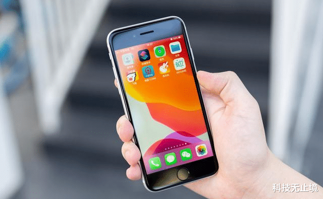 #苹果#发布一个月大降400元，A13+iOS13，最廉价苹果手机正式诞生！