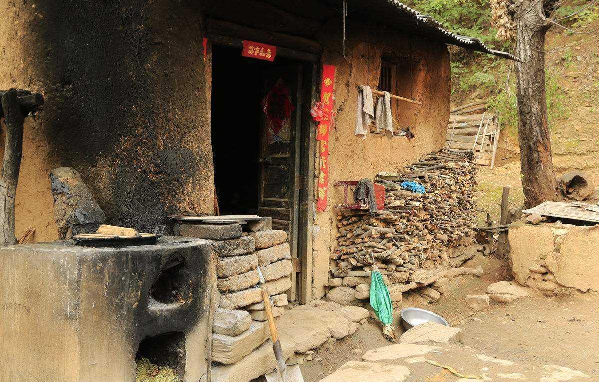 [易经]“豪不过三，富不过六，穷不过九”是啥意思？古人的话，很有道理