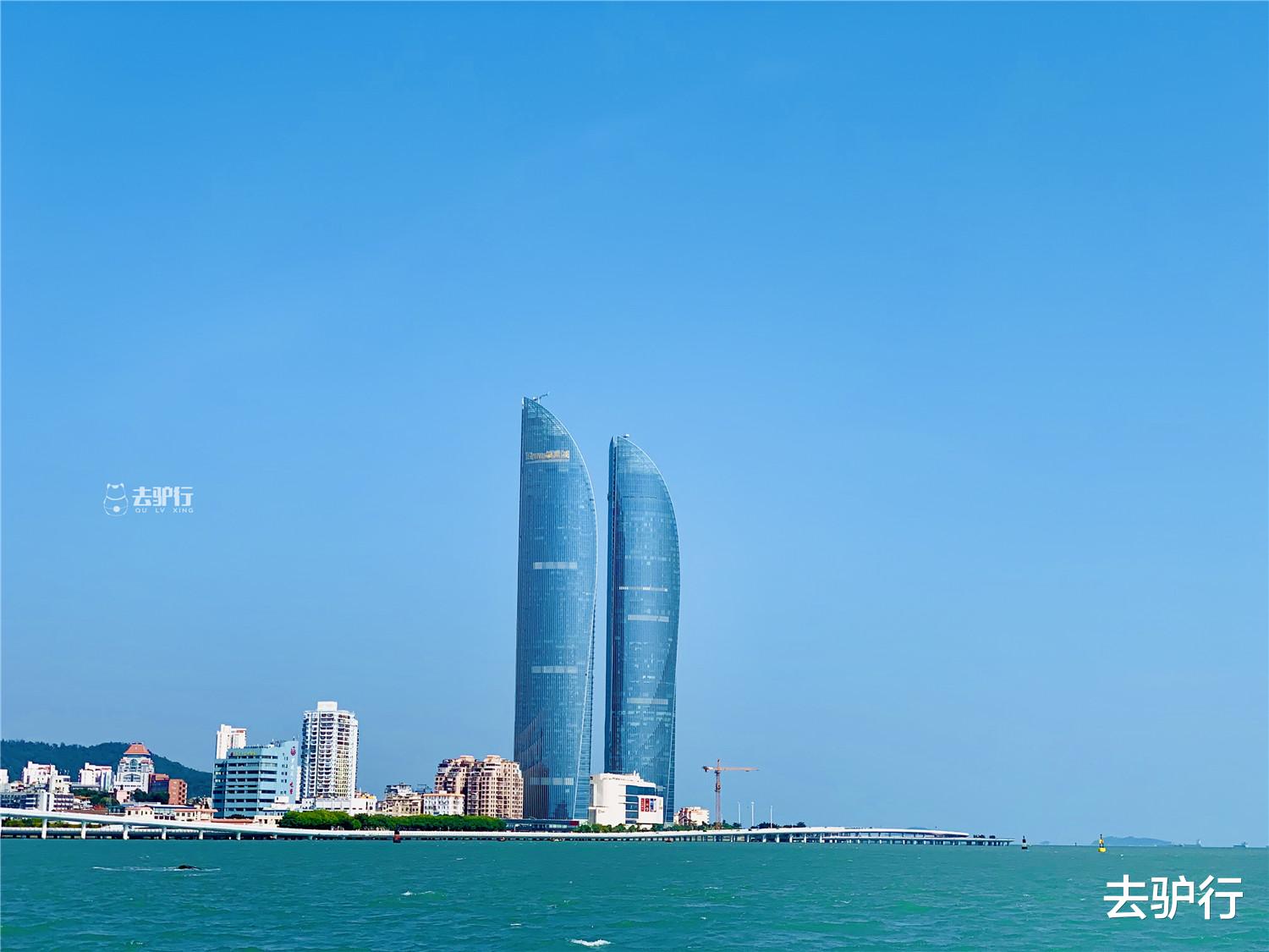 鼓浪屿|逃离鼓浪屿的年轻土著：坐拥别墅海景，却也抵不过现实的选择