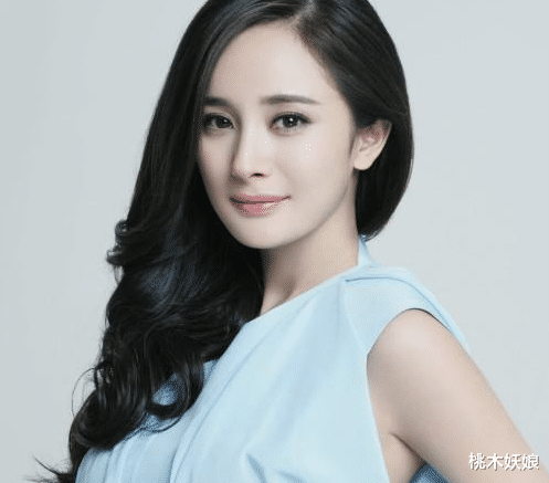 成龙|一手好牌打稀烂，本有机会做成龙儿媳妇的她混成“过气女星”