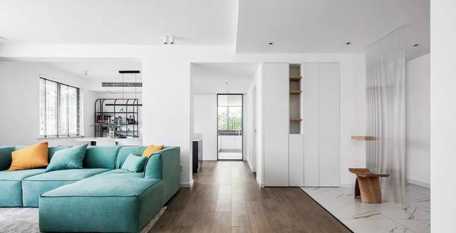 @135㎡婚房,4居改3居,交互式客餐厅,果然越简单越耐看