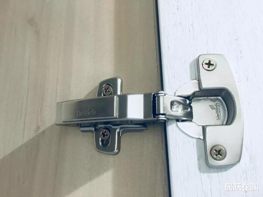 |厨房橱柜验收分四步，就算安装时不在场，也不怕工人动手脚