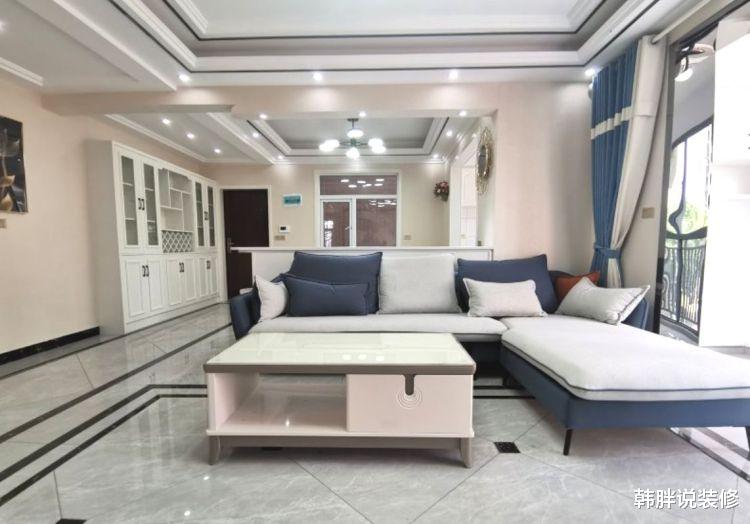 ：老婆坚持在客餐厅中间砌半面墙，还以为脑子进水，完工后太实用了