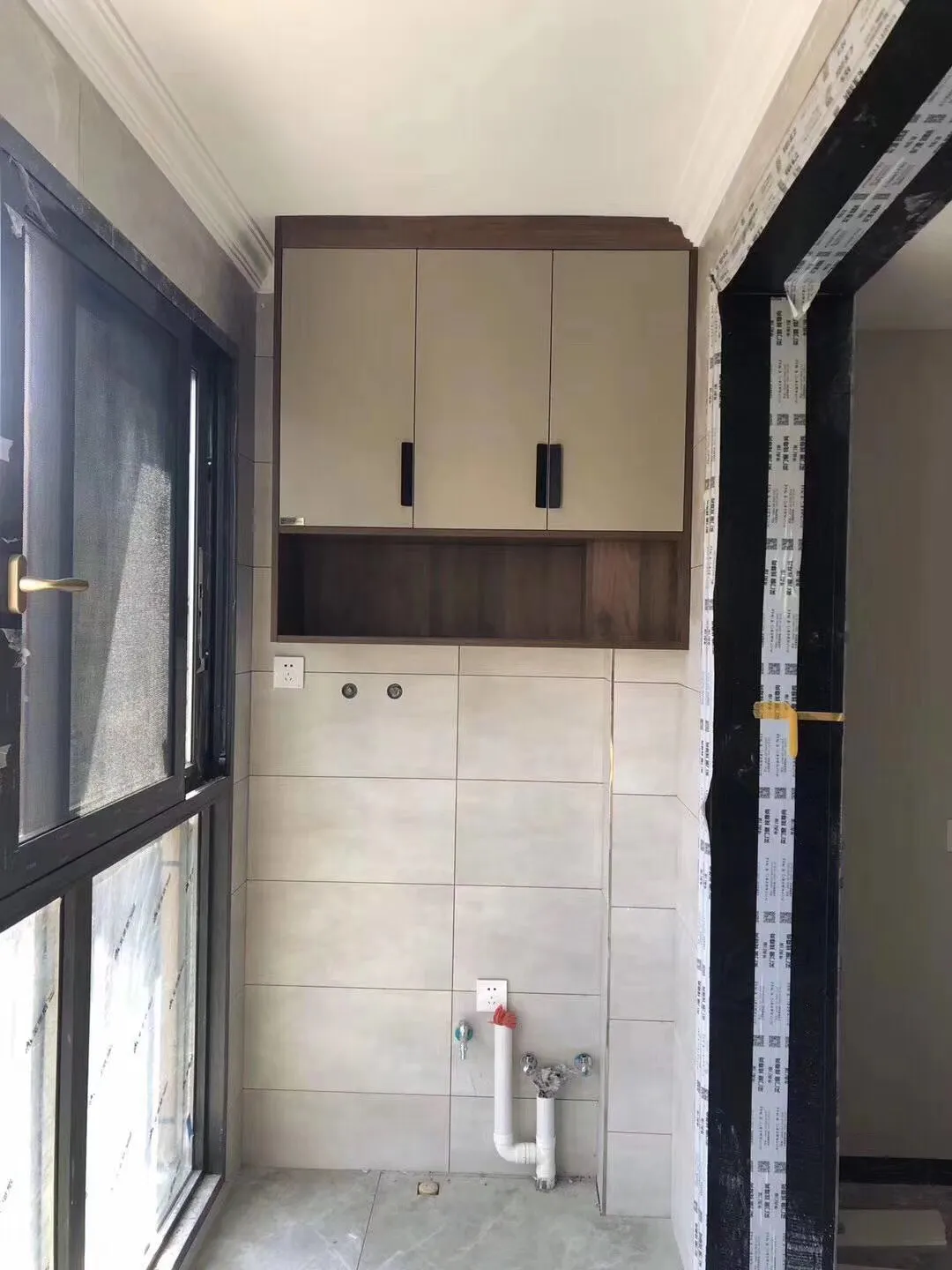 |坚持断舍离,130㎡除了定制家具,没其他装饰,干干净净真舒服