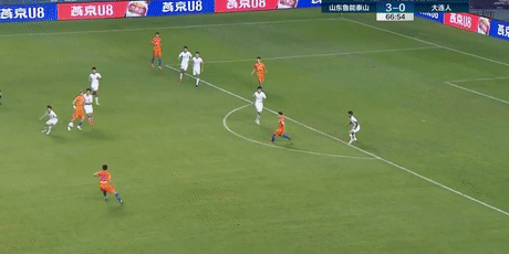 中超|昨晚45岁中超土帅最大惊喜:24岁“弃将”再现精准传球太惊艳