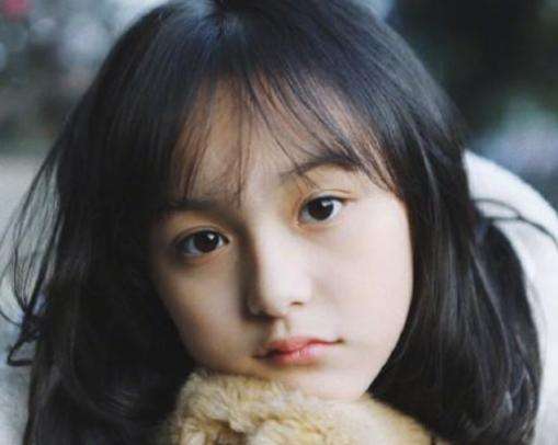 因颜值太高被禁止整容,如今10岁清秀可爱,网友:我等你长大