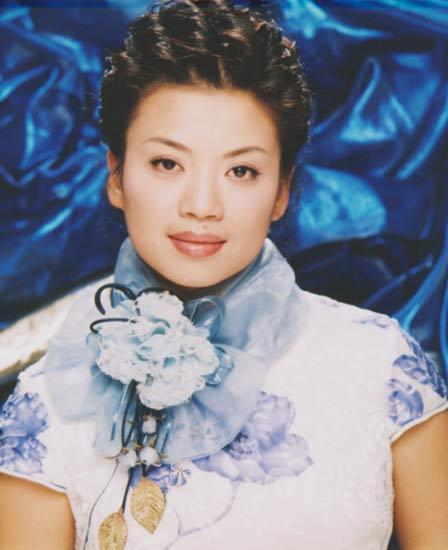 张也|李谷一的女儿:国家一级演员,25次登央视春晚,52岁至今未婚