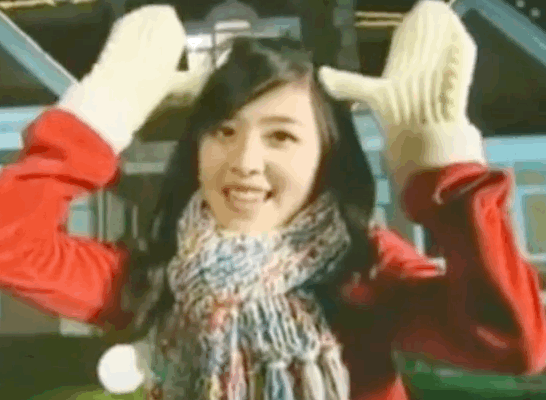 「张含韵」张含韵郭麒麟恋爱惊动家长：16年后，她终于洗掉傻白甜