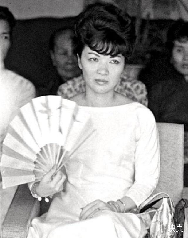 映真|嫁给母亲情人成越南第一夫人，陈丽春恶毒傲慢，害的全家不得善终