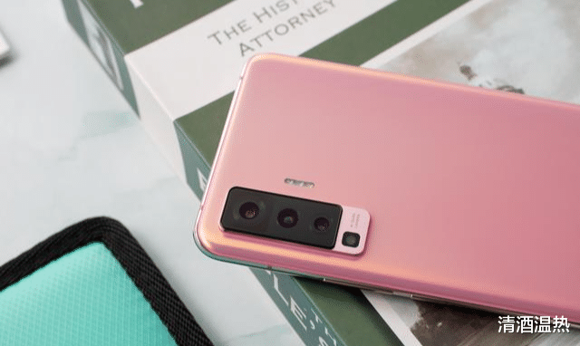 CPU|推荐三款自拍表现优异的手机。