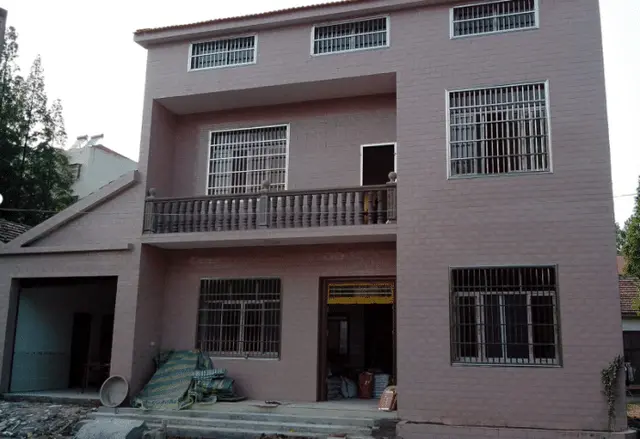 『』几年前农村最流行的“外墙瓷砖”，如今无人敢用，为什么？