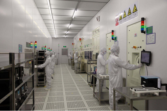 |印度：原本有钱一起赚，谁知在美国插手下，中国或将垄断芯片行业