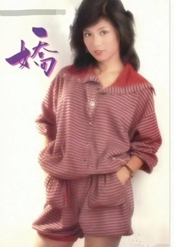 「翁美玲」翁美玲逝世35周年，罕见美照曝光，生前为情所困去世后跟母亲合葬