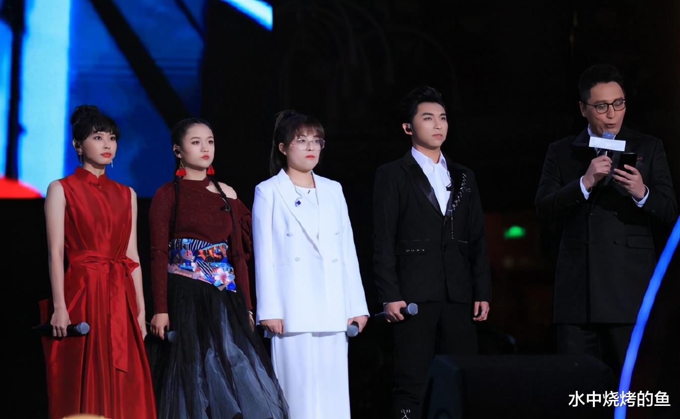 单依纯|《好声音2019》出道即巅峰，冠军已不重要，单依纯或成翻版邢晗铭