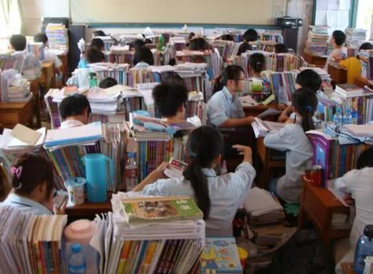 『佛系』佛系教师越来越多，宁可学生不及格，也不愿因成绩找家长，为何