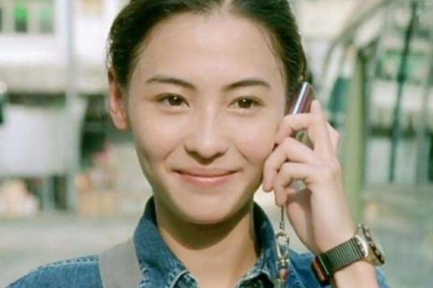 张柏芝|张柏芝被曝结婚，结婚照被晒出，三胎儿子爸爸疑曝光