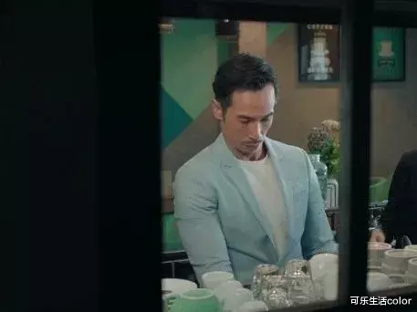 龚嘉欣|龚嘉欣铲青黑化！让黎耀祥一手掌握？她凭这套剧拿视后吗？？？