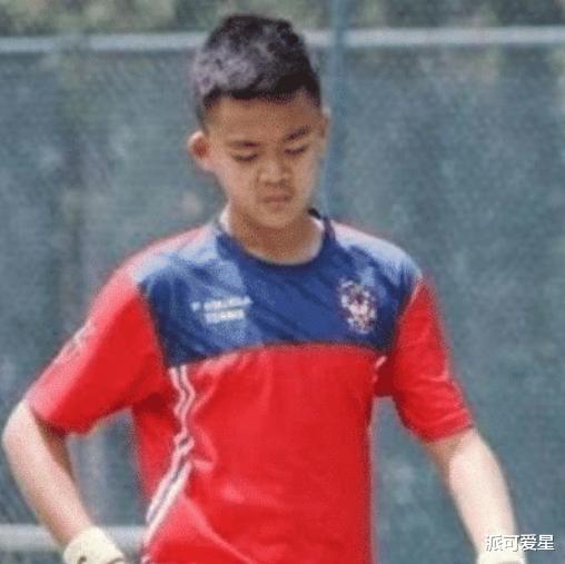 那英|那英16岁儿子近照曝光,如今长成这样,难怪妈妈一直不想公开!